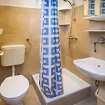 Family Friendly Seaside Dingac - Borak, Peljesac - 18065 Lejlighed *