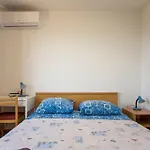 Apartment Family Friendly Seaside Dingac - Borak, Peljesac - 18065 *