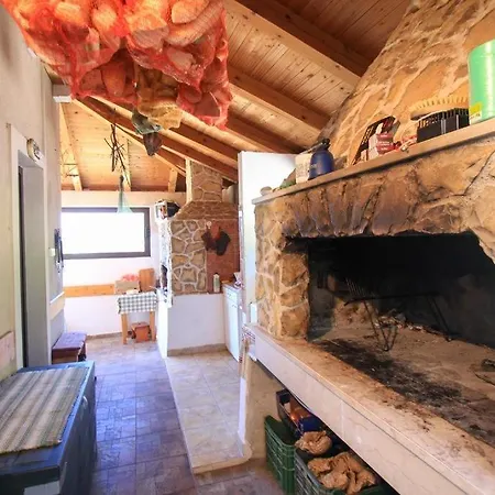 Family Friendly Seaside Dingac - Borak, Peljesac - 18065 * Potomje