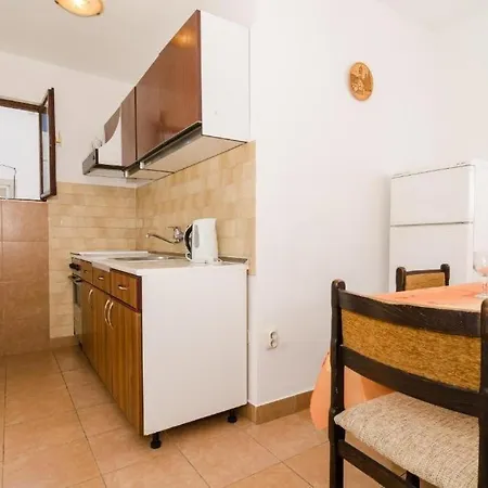 Family Friendly Seaside Dingac - Borak, Peljesac - 18065 *