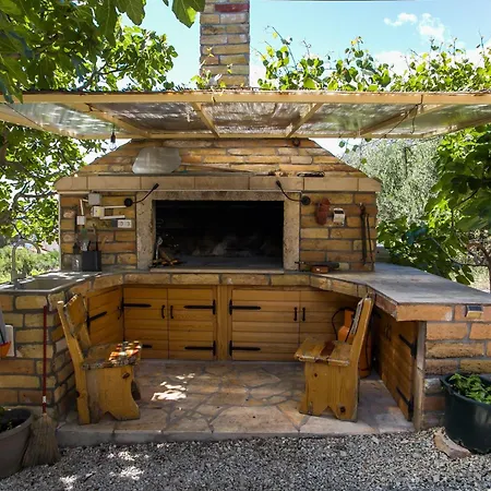 Family Friendly Seaside Dingac - Borak, Peljesac - 18065 Apartamento Potomje