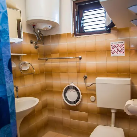 Family Friendly Seaside Dingac - Borak, Peljesac - 18065 Potomje