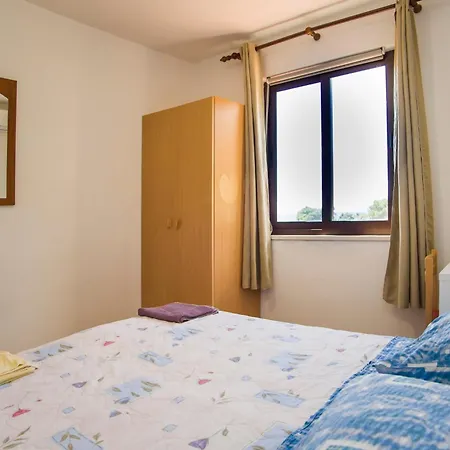 Family Friendly Seaside Dingac - Borak, Peljesac - 18065 شقة *
