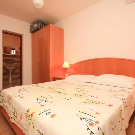 Family Friendly Seaside Dingac - Borak, Peljesac - 18065 * Potomje