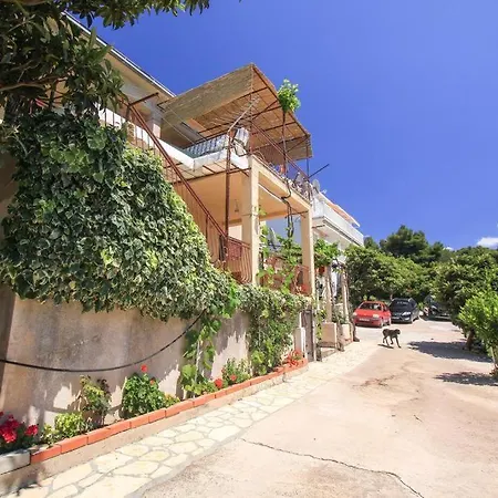 Family Friendly Seaside Dingac - Borak, Peljesac - 18065 Potomje