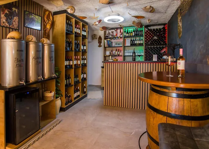 Family Friendly Seaside Dingac - Borak, Peljesac - 18065 公寓 *