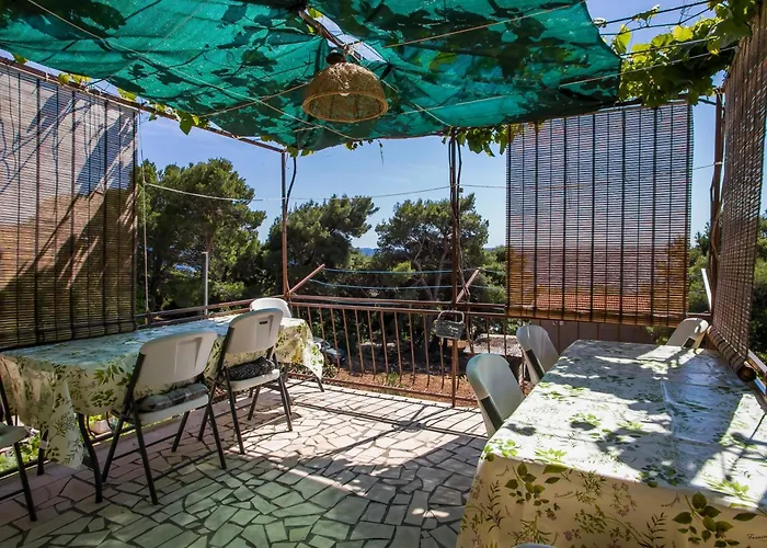 Family Friendly Seaside Dingac - Borak, Peljesac - 18065 Potomje